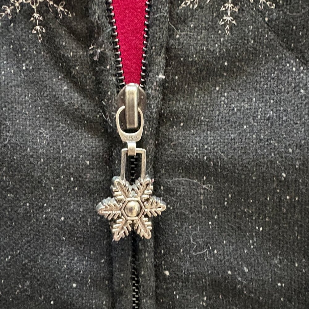 Talbots Snowflake Zip Vest – Size Small – Wool Blend – Winter Chic - Picture 5 of 7
